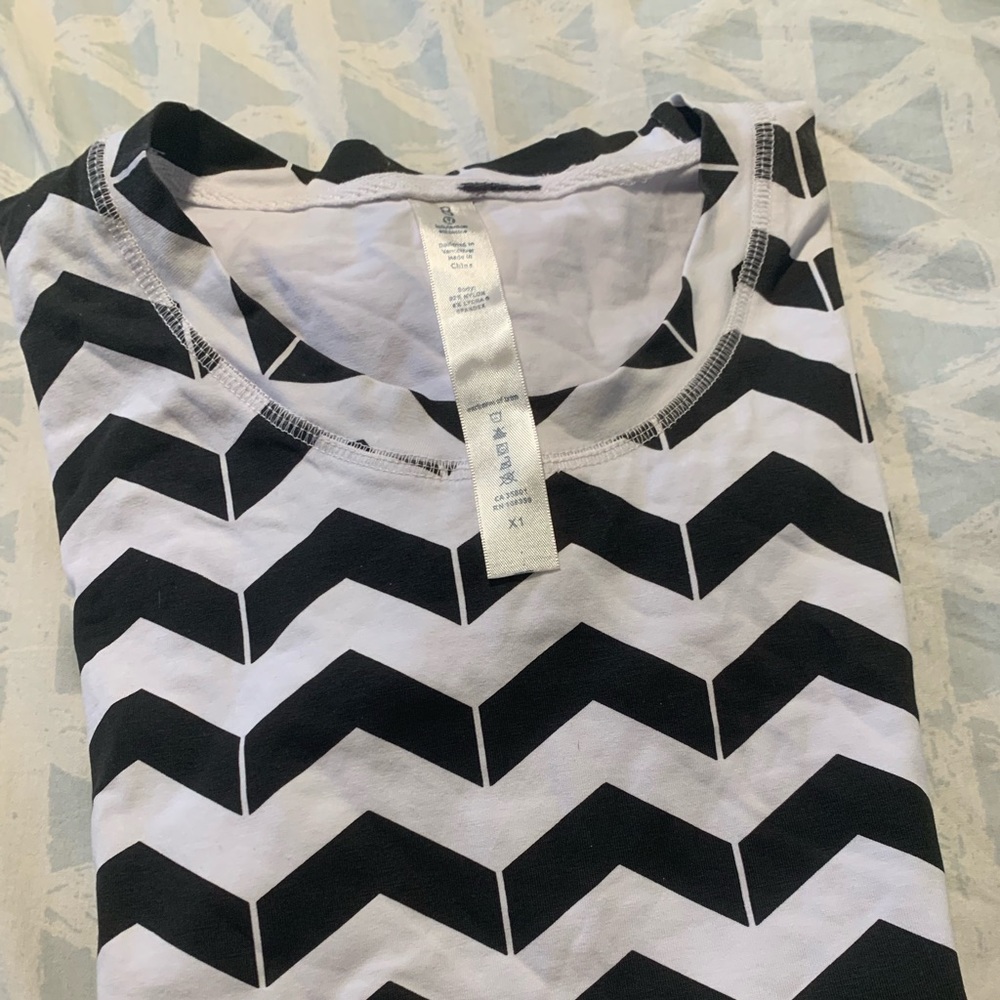 Lulu lemon shirt - size 8